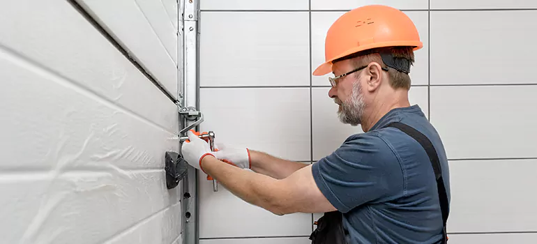 Commercial Garage Door Repair in Parkland, FL