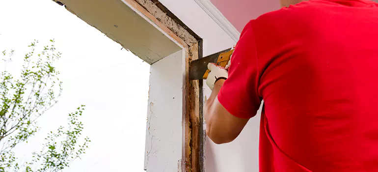 Residential Accordion Door Repair in Parkland, FL