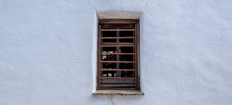 Residential Accordion Door Repair in Parkland, FL